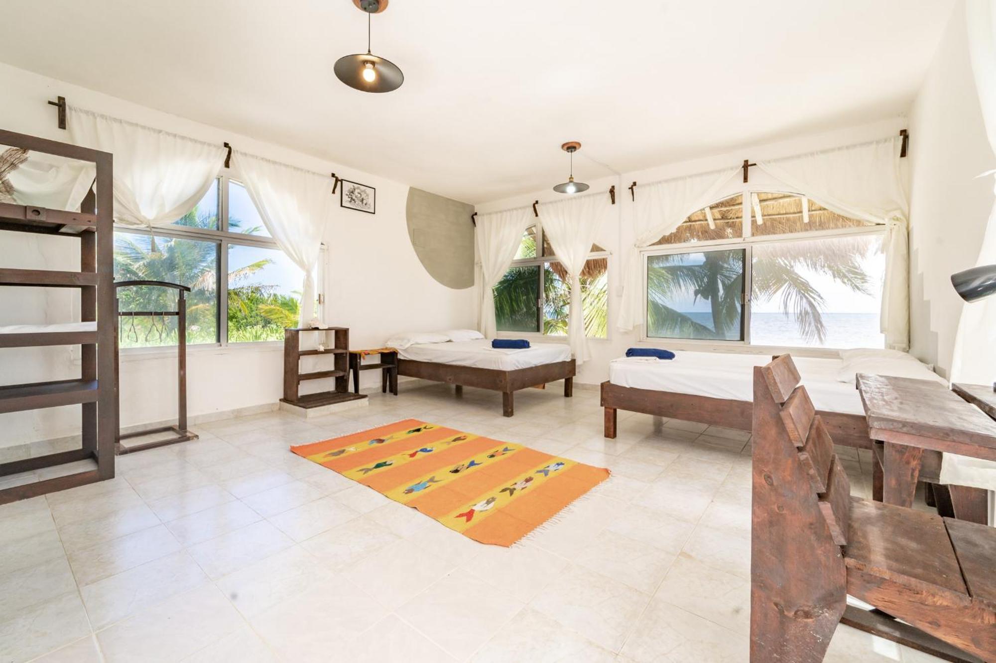 Pronoia Casa De Playa * Mahahual
